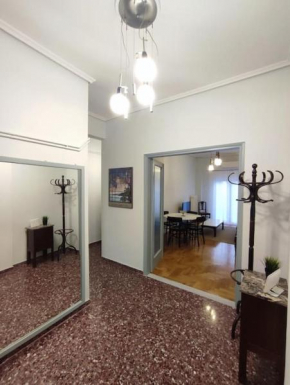 Volos center, St Nicholas Square, XENIOS